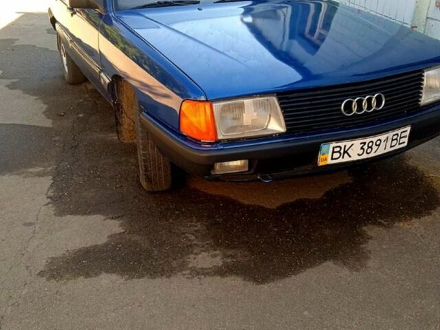 Синий Ауди 100, объемом двигателя 0 л и пробегом 300 тыс. км за 1999 $, фото 1 на Automoto.ua