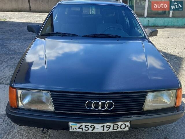 Синий Ауди 100, объемом двигателя 1.8 л и пробегом 350 тыс. км за 1550 $, фото 1 на Automoto.ua