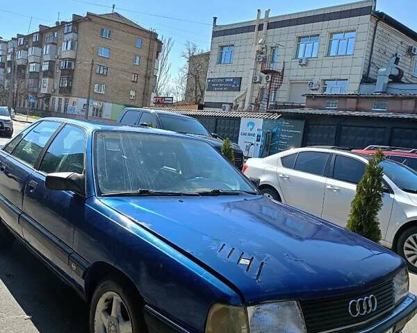 Синій Ауді 100, об'ємом двигуна 2.23 л та пробігом 180 тис. км за 1600 $, фото 1 на Automoto.ua