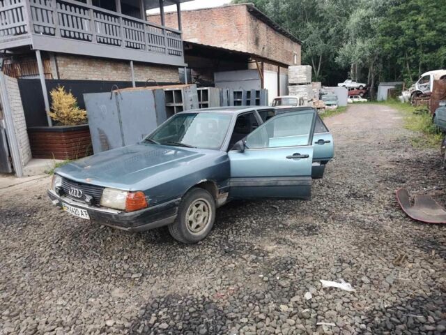Синій Ауді 100, об'ємом двигуна 2 л та пробігом 1 тис. км за 718 $, фото 1 на Automoto.ua