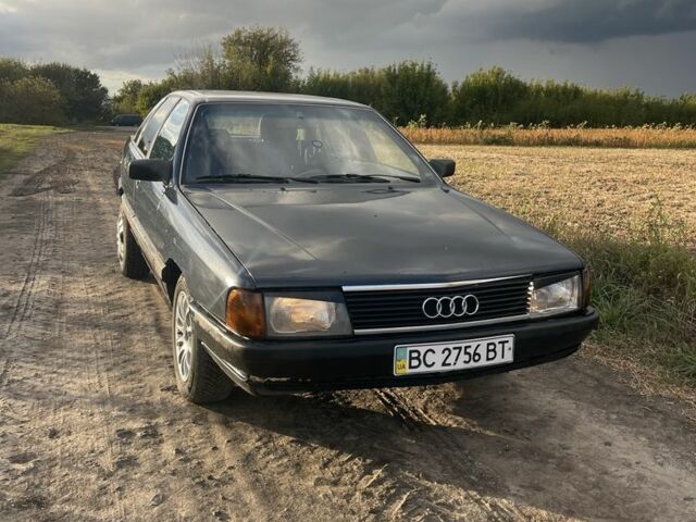 Синий Ауди 100, объемом двигателя 2 л и пробегом 500 тыс. км за 1400 $, фото 1 на Automoto.ua