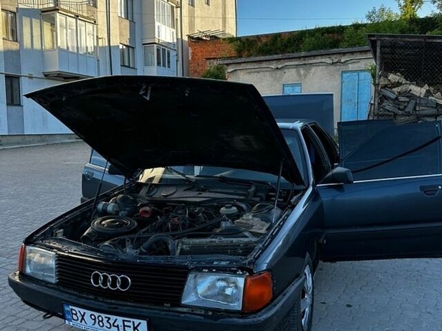 Синий Ауди 100, объемом двигателя 2 л и пробегом 322 тыс. км за 1000 $, фото 1 на Automoto.ua