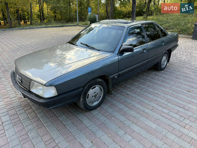 Синий Ауди 100, объемом двигателя 1.8 л и пробегом 457 тыс. км за 2499 $, фото 1 на Automoto.ua