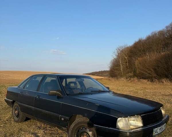 Синій Ауді 100, об'ємом двигуна 2 л та пробігом 400 тис. км за 1000 $, фото 1 на Automoto.ua