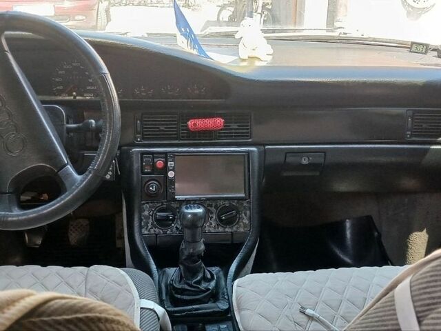 Синий Ауди 100, объемом двигателя 2 л и пробегом 328 тыс. км за 1000 $, фото 1 на Automoto.ua