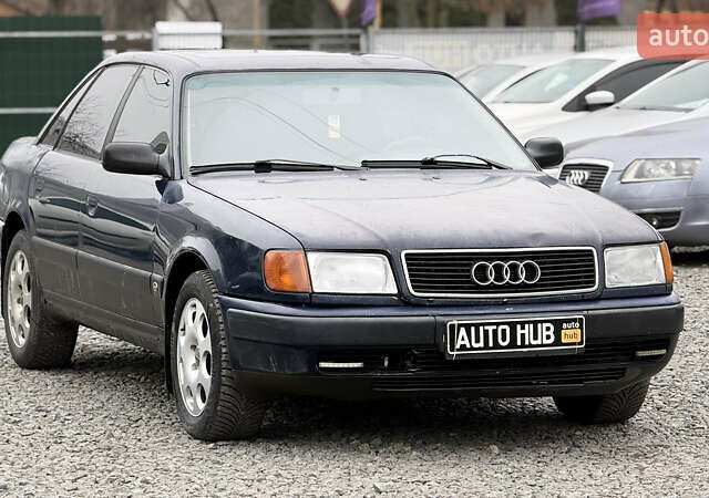 Синий Ауди 100, объемом двигателя 2 л и пробегом 247 тыс. км за 2200 $, фото 1 на Automoto.ua