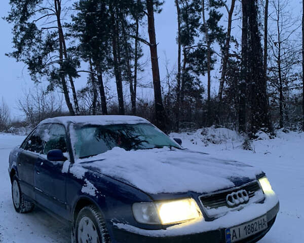 Синий Ауди 100, объемом двигателя 2.77 л и пробегом 300 тыс. км за 2250 $, фото 1 на Automoto.ua