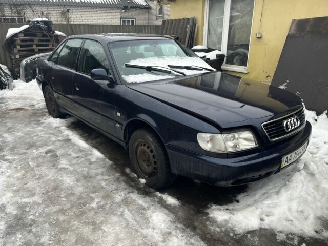 Синий Ауди 100, объемом двигателя 2.8 л и пробегом 300 тыс. км за 1850 $, фото 1 на Automoto.ua