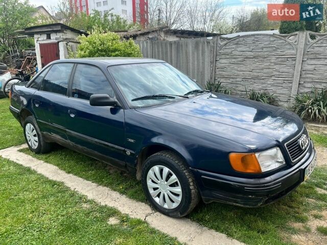 Синий Ауди 100, объемом двигателя 2 л и пробегом 265 тыс. км за 2100 $, фото 1 на Automoto.ua