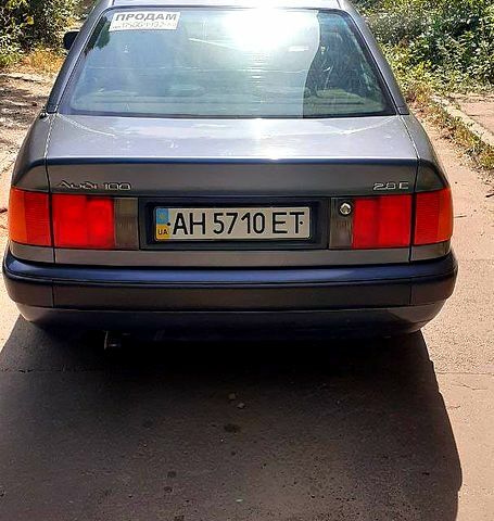 Синий Ауди 100, объемом двигателя 2.8 л и пробегом 320 тыс. км за 2800 $, фото 1 на Automoto.ua