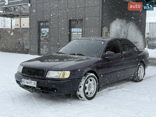 Синий Ауди 100, объемом двигателя 2 л и пробегом 255 тыс. км за 2500 $, фото 1 на Automoto.ua
