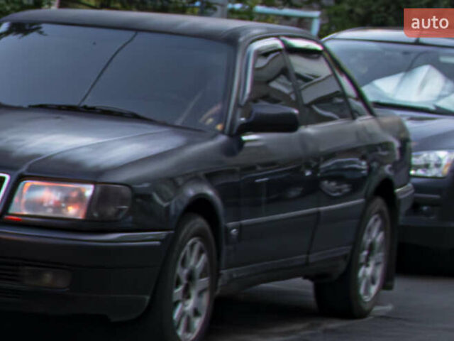 Синий Ауди 100, объемом двигателя 2.6 л и пробегом 310 тыс. км за 2399 $, фото 1 на Automoto.ua