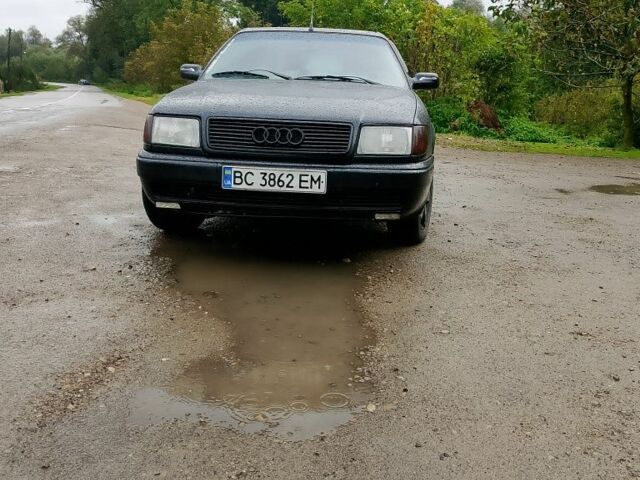 Синий Ауди 100, объемом двигателя 2 л и пробегом 368 тыс. км за 1800 $, фото 1 на Automoto.ua