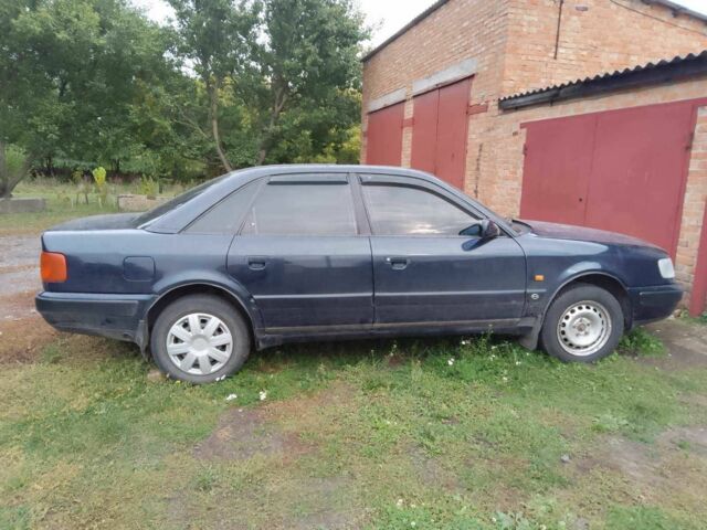 Синий Ауди 100, объемом двигателя 0 л и пробегом 250 тыс. км за 1345 $, фото 1 на Automoto.ua