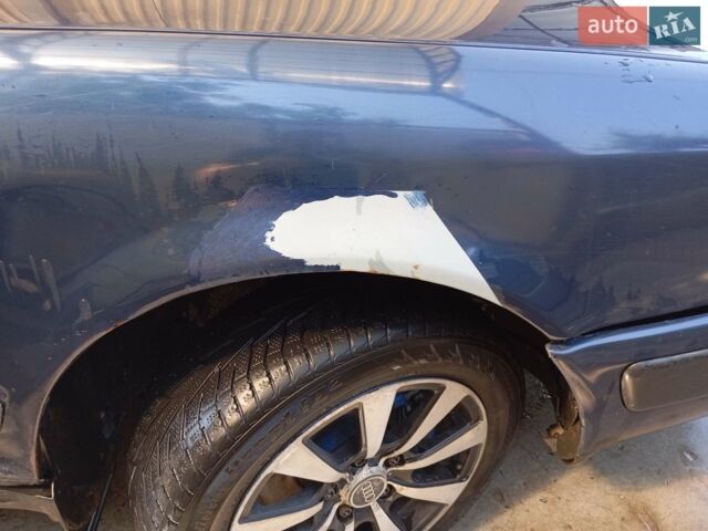 Синий Ауди 100, объемом двигателя 2 л и пробегом 264 тыс. км за 2100 $, фото 1 на Automoto.ua