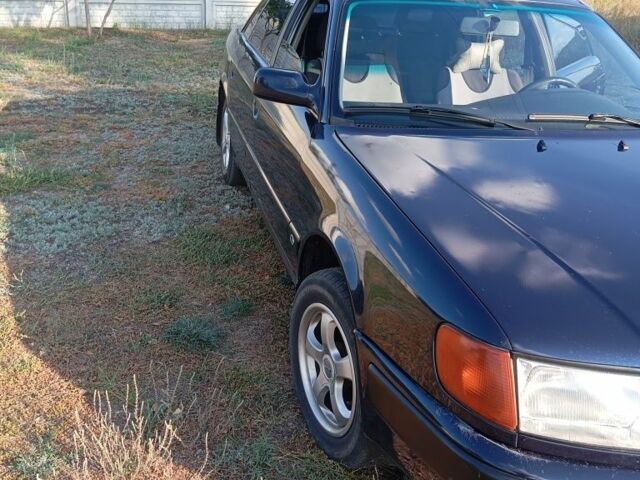 Синій Ауді 100, об'ємом двигуна 2.6 л та пробігом 246 тис. км за 2800 $, фото 1 на Automoto.ua