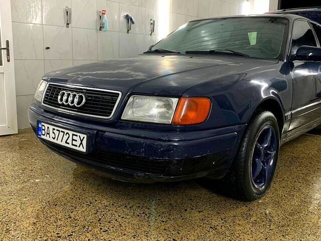 Синий Ауди 100, объемом двигателя 2.3 л и пробегом 600 тыс. км за 2750 $, фото 1 на Automoto.ua