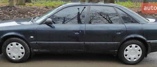 Синий Ауди 100, объемом двигателя 2.6 л и пробегом 391 тыс. км за 2099 $, фото 1 на Automoto.ua