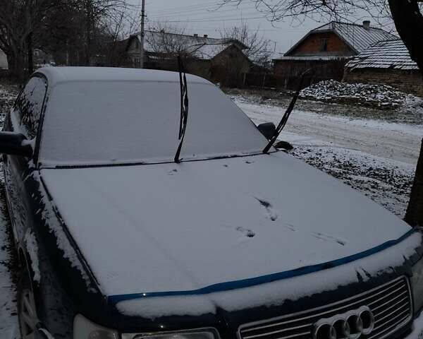 Синий Ауди 100, объемом двигателя 2 л и пробегом 270 тыс. км за 3000 $, фото 1 на Automoto.ua