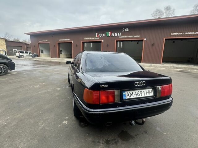 Синій Ауді 100, об'ємом двигуна 2 л та пробігом 500 тис. км за 2100 $, фото 1 на Automoto.ua
