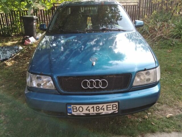 Синий Ауди 100, объемом двигателя 2 л и пробегом 560 тыс. км за 2000 $, фото 1 на Automoto.ua