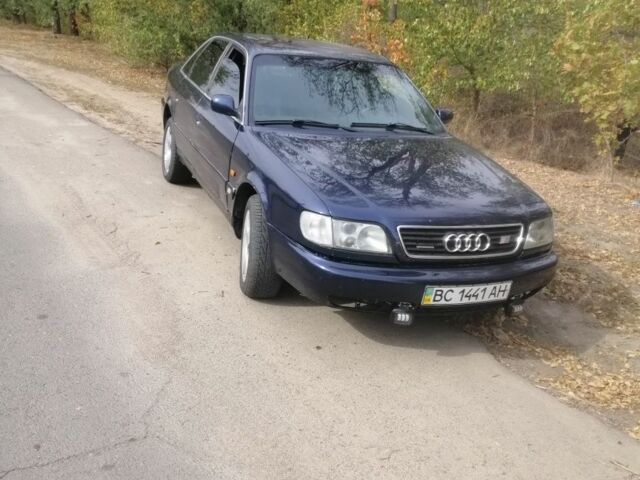 Синий Ауди 100, объемом двигателя 0 л и пробегом 385 тыс. км за 2166 $, фото 1 на Automoto.ua