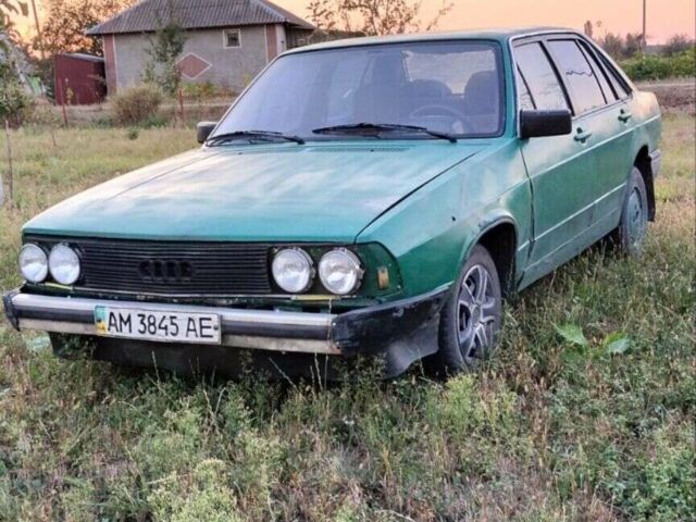 Зеленый Ауди 100, объемом двигателя 1.8 л и пробегом 223 тыс. км за 500 $, фото 1 на Automoto.ua