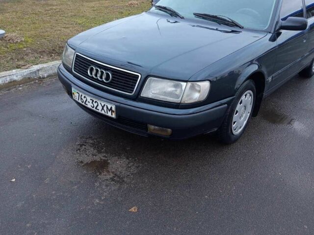 Зелений Ауді 100, об'ємом двигуна 2 л та пробігом 268 тис. км за 2350 $, фото 1 на Automoto.ua