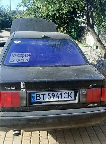 Зелений Ауді 100, об'ємом двигуна 2.31 л та пробігом 478 тис. км за 1800 $, фото 1 на Automoto.ua