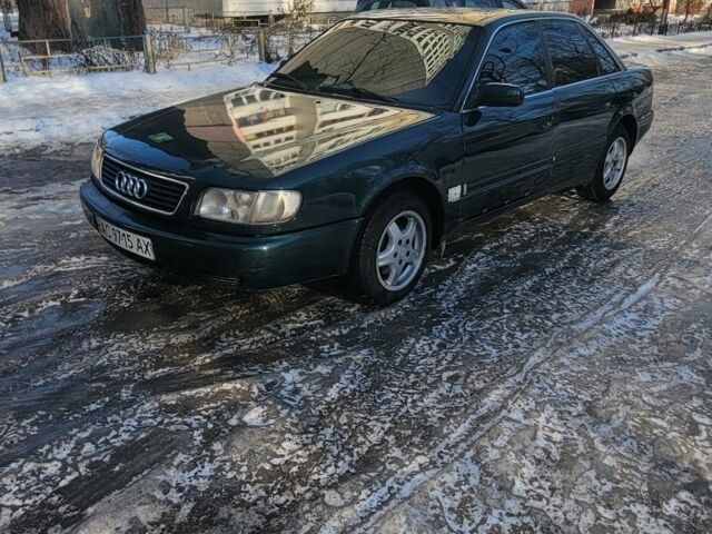 Зеленый Ауди 100, объемом двигателя 2.6 л и пробегом 400 тыс. км за 1500 $, фото 1 на Automoto.ua