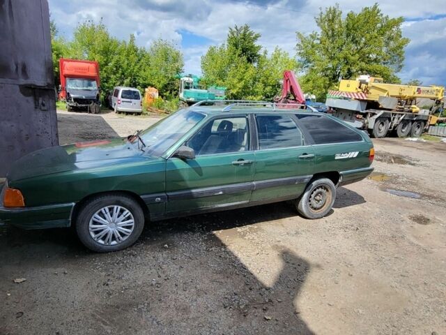 Зеленый Ауди 100, объемом двигателя 0 л и пробегом 350 тыс. км за 1350 $, фото 1 на Automoto.ua