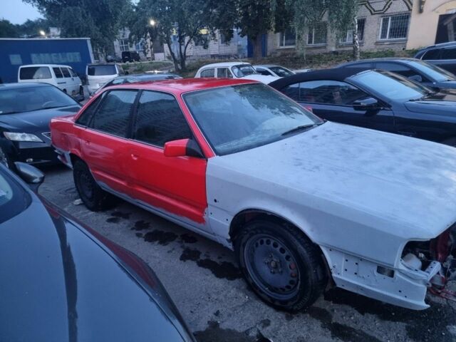 Красный Ауди 200, объемом двигателя 2.2 л и пробегом 300 тыс. км за 4000 $, фото 1 на Automoto.ua