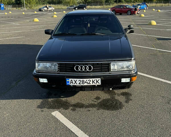 Серый Ауди 200, объемом двигателя 1.98 л и пробегом 500 тыс. км за 2000 $, фото 1 на Automoto.ua