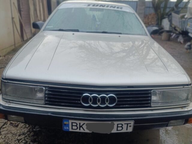 Сірий Ауді 200, об'ємом двигуна 0 л та пробігом 380 тис. км за 2200 $, фото 1 на Automoto.ua
