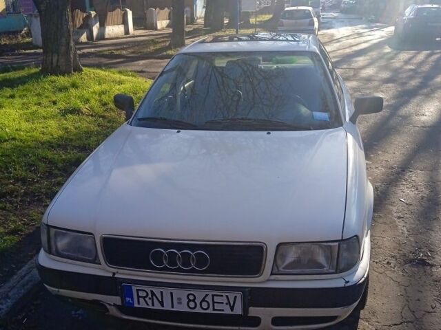 Белый Ауди 80, объемом двигателя 0 л и пробегом 380 тыс. км за 1500 $, фото 1 на Automoto.ua