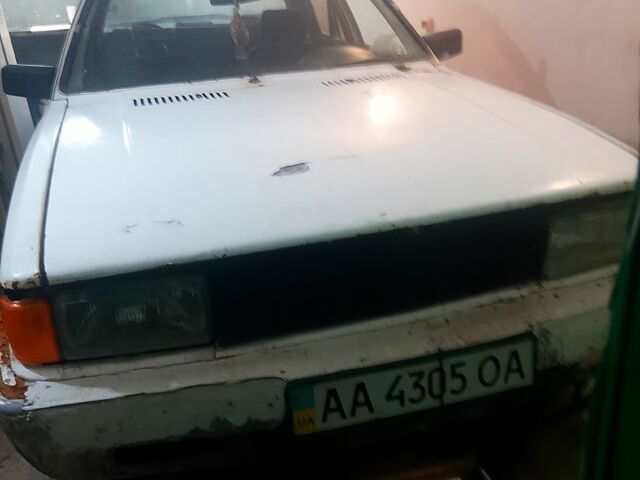 Білий Ауді 80, об'ємом двигуна 1.6 л та пробігом 0 тис. км за 530 $, фото 1 на Automoto.ua