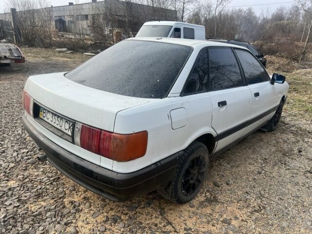 Білий Ауді 80, об'ємом двигуна 1.8 л та пробігом 325 тис. км за 950 $, фото 1 на Automoto.ua
