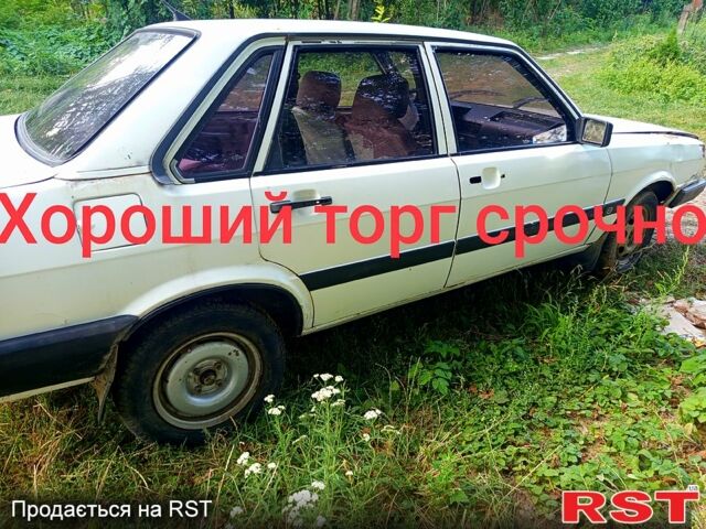 Белый Ауди 80, объемом двигателя 1.6 л и пробегом 0 тыс. км за 500 $, фото 1 на Automoto.ua