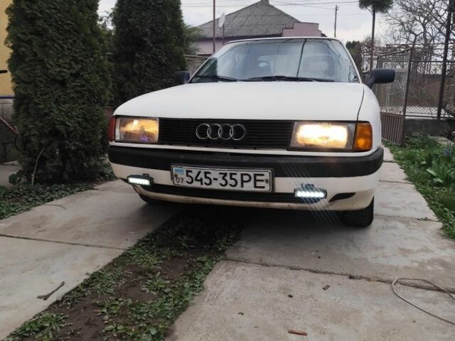 Білий Ауді 80, об'ємом двигуна 0 л та пробігом 250 тис. км за 600 $, фото 1 на Automoto.ua