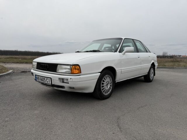 Білий Ауді 80, об'ємом двигуна 1.8 л та пробігом 450 тис. км за 1600 $, фото 1 на Automoto.ua