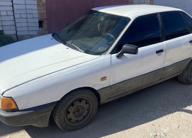 Белый Ауди 80, объемом двигателя 0 л и пробегом 3 тыс. км за 953 $, фото 1 на Automoto.ua
