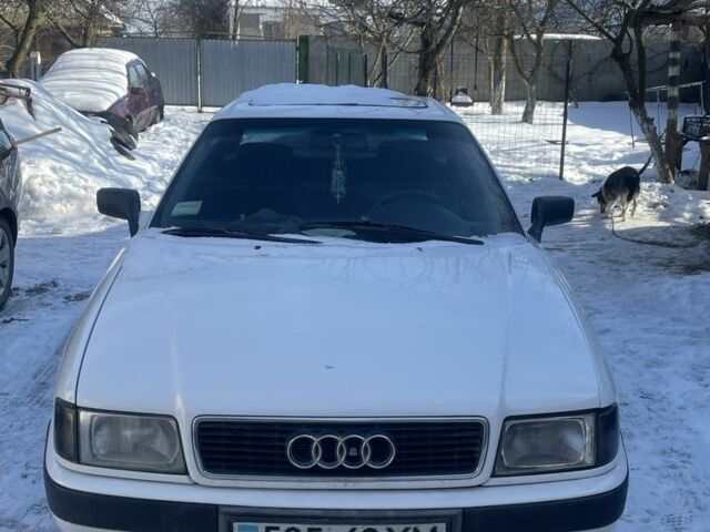 Белый Ауди 80, объемом двигателя 2 л и пробегом 30 тыс. км за 1700 $, фото 1 на Automoto.ua