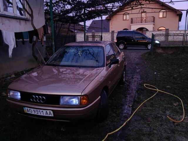 Бежевый Ауди 80, объемом двигателя 1.8 л и пробегом 1 тыс. км за 1500 $, фото 1 на Automoto.ua