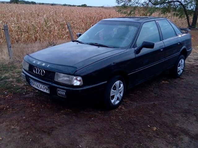 Черный Ауди 80, объемом двигателя 1.8 л и пробегом 0 тыс. км за 1700 $, фото 1 на Automoto.ua