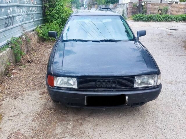 Черный Ауди 80, объемом двигателя 0 л и пробегом 330 тыс. км за 1400 $, фото 1 на Automoto.ua