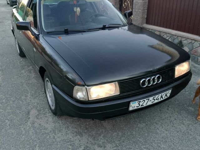 Черный Ауди 80, объемом двигателя 1.8 л и пробегом 323 тыс. км за 1400 $, фото 1 на Automoto.ua