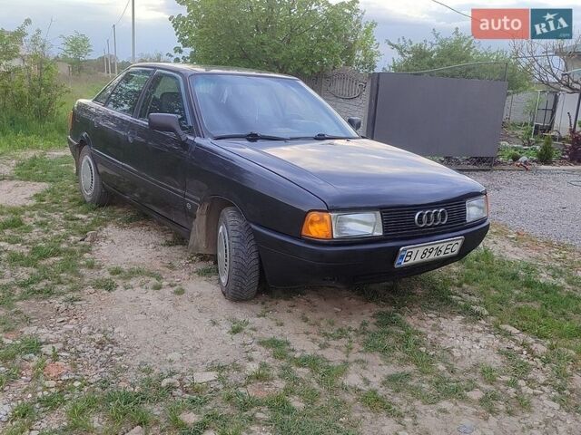 Черный Ауди 80, объемом двигателя 1.78 л и пробегом 232 тыс. км за 1550 $, фото 1 на Automoto.ua