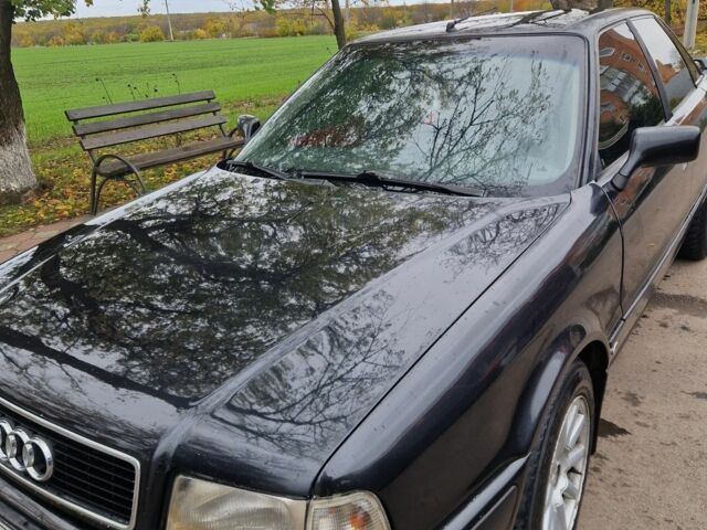 Черный Ауди 80, объемом двигателя 2.3 л и пробегом 230 тыс. км за 2200 $, фото 1 на Automoto.ua