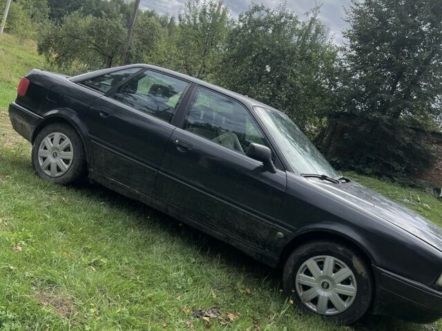 Черный Ауди 80, объемом двигателя 2 л и пробегом 378 тыс. км за 1700 $, фото 1 на Automoto.ua