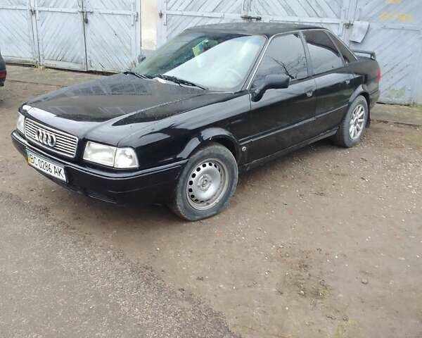 Черный Ауди 80, объемом двигателя 2.3 л и пробегом 170 тыс. км за 2500 $, фото 1 на Automoto.ua